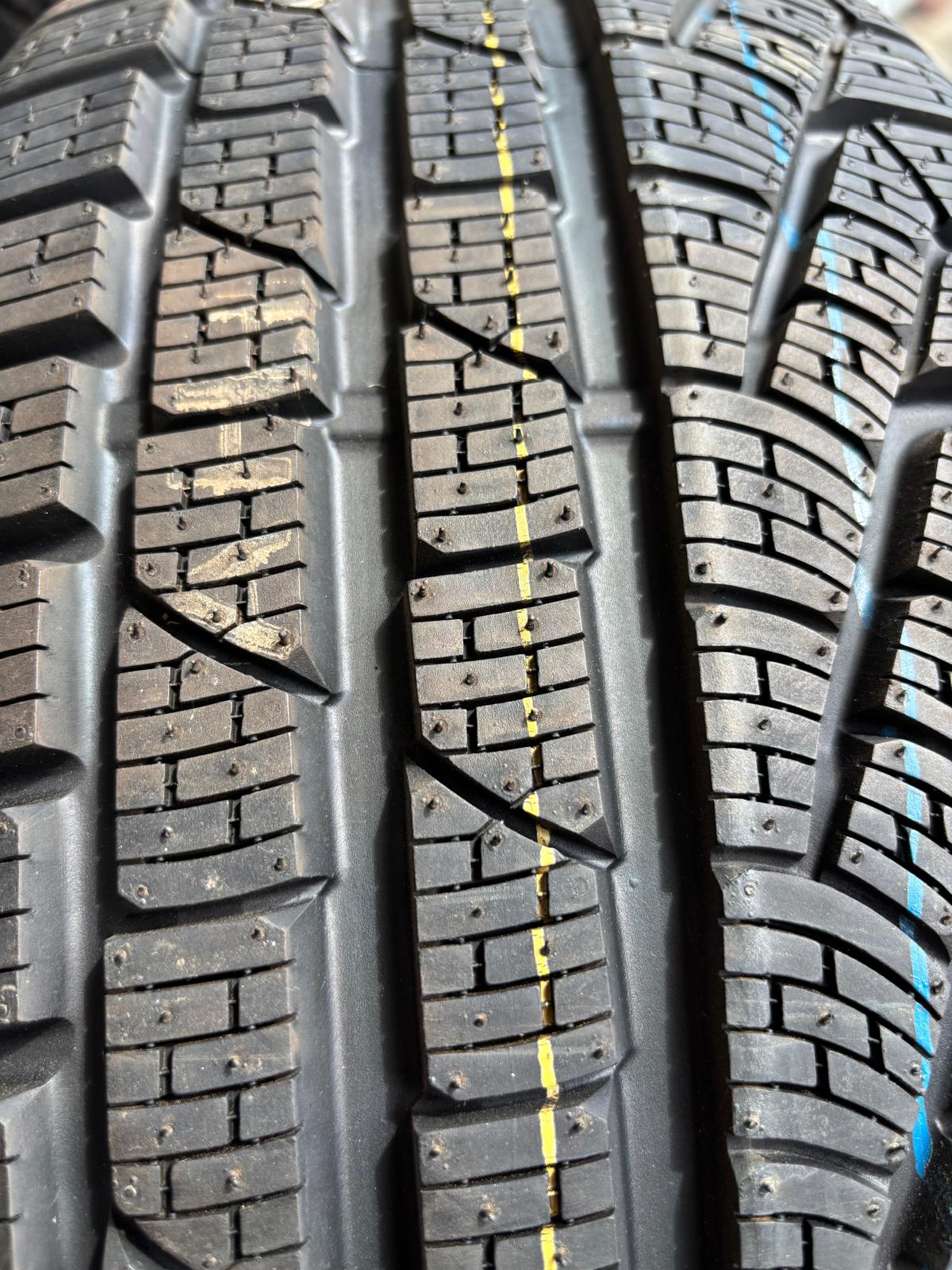Audi Original Winterkomplettradsatz – 16 Zoll
