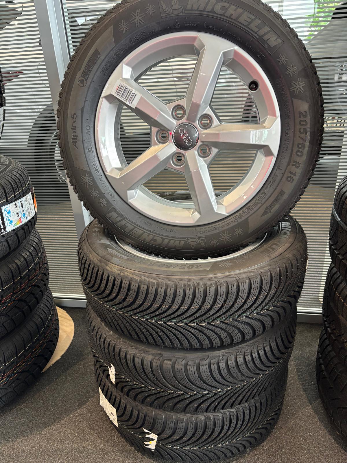Audi Original Winter-Komplettrad – 16 Zoll