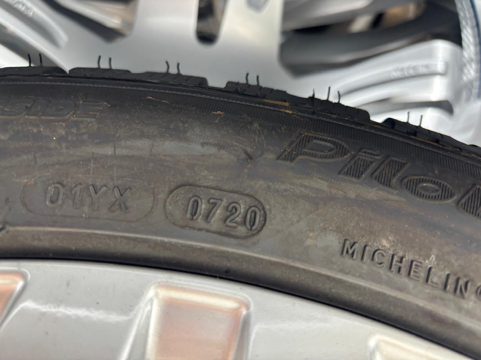Audi Original Winterkomplettrad – 18 Zoll 
