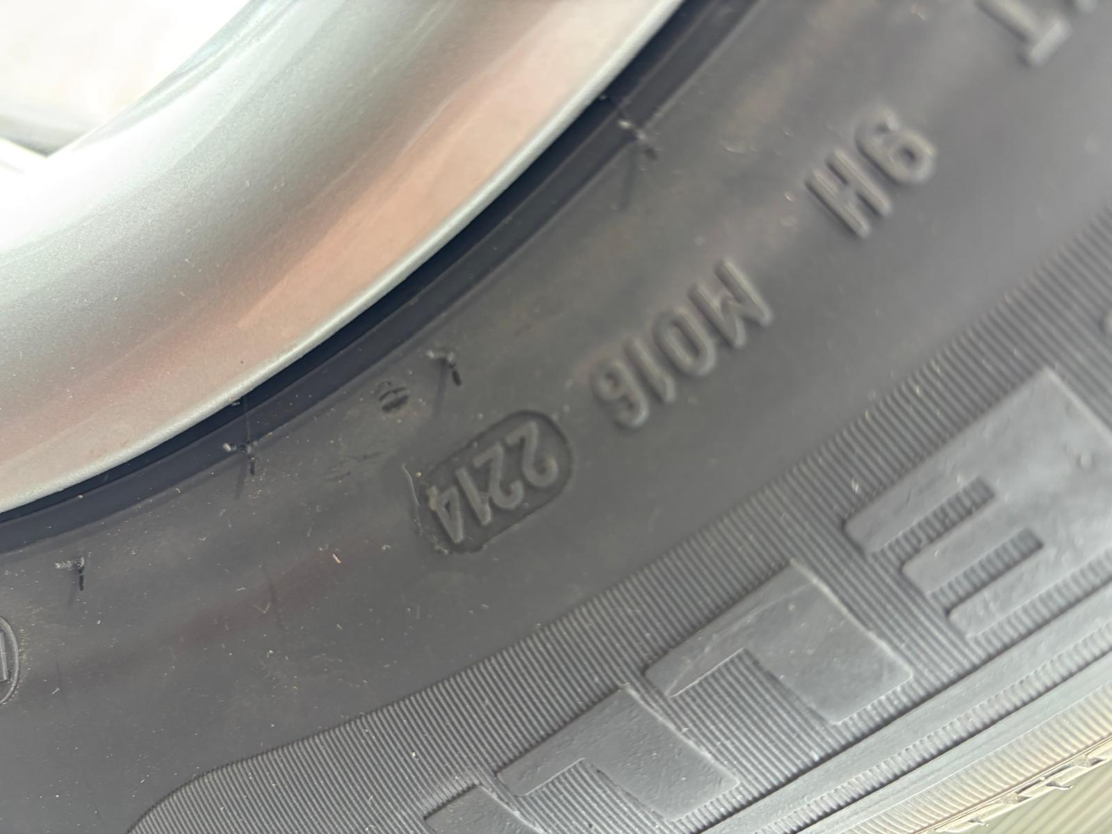 Audi Original Winterkomplettradsatz – 16 Zoll