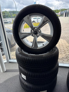 Audi Original Winterkomplettrad – 19 Zoll