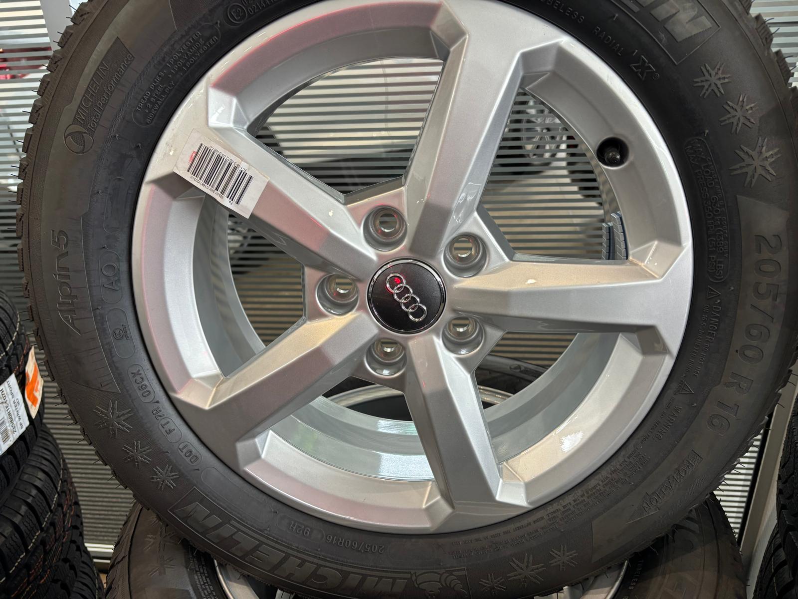 Audi Original Winter-Komplettrad – 16 Zoll