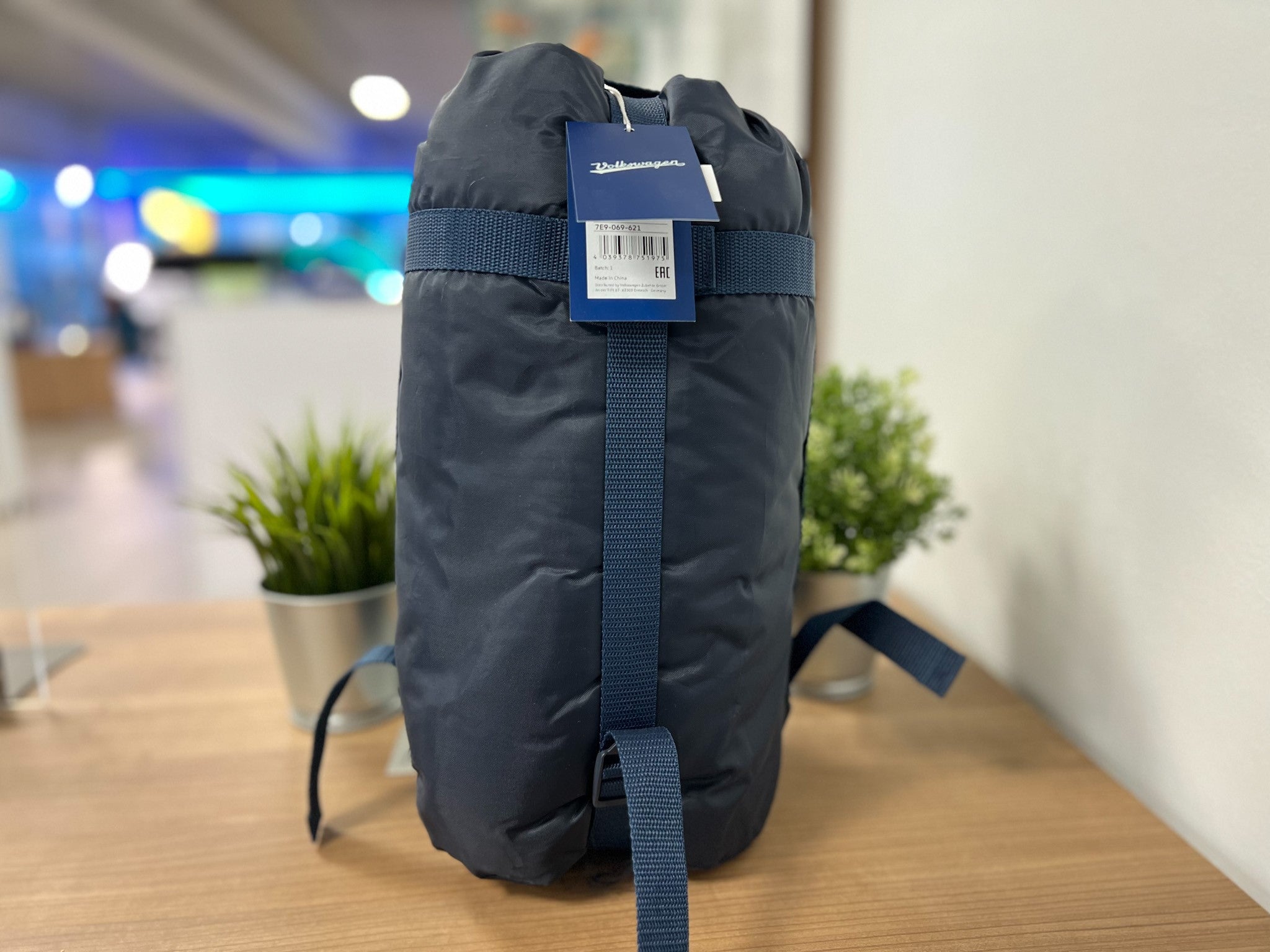 Original VW Schlafsack mit T1 Motiv, 7E9069621 – Autohaus Hoffmann