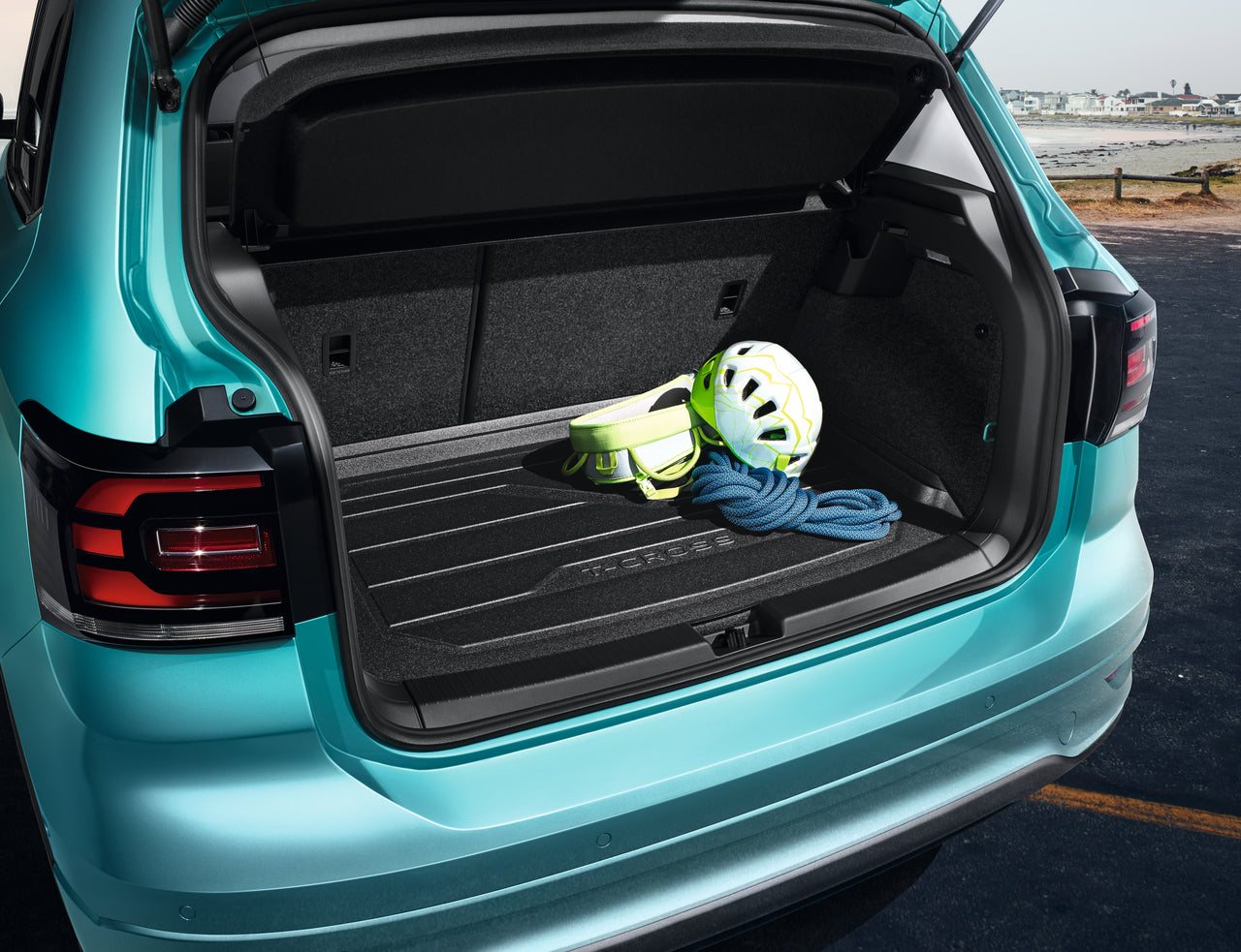 Kofferraumwanne für Volkswagen T-Cross Crossover (04.2019-.) -  Kofferraummatte rutschfest Schutzmatte - vertiefte Ladefläche; Varioboden  im tiefsten Ebene